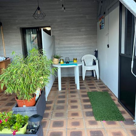 Bed and Breakfast La Ligonne Marillac Екстер'єр фото