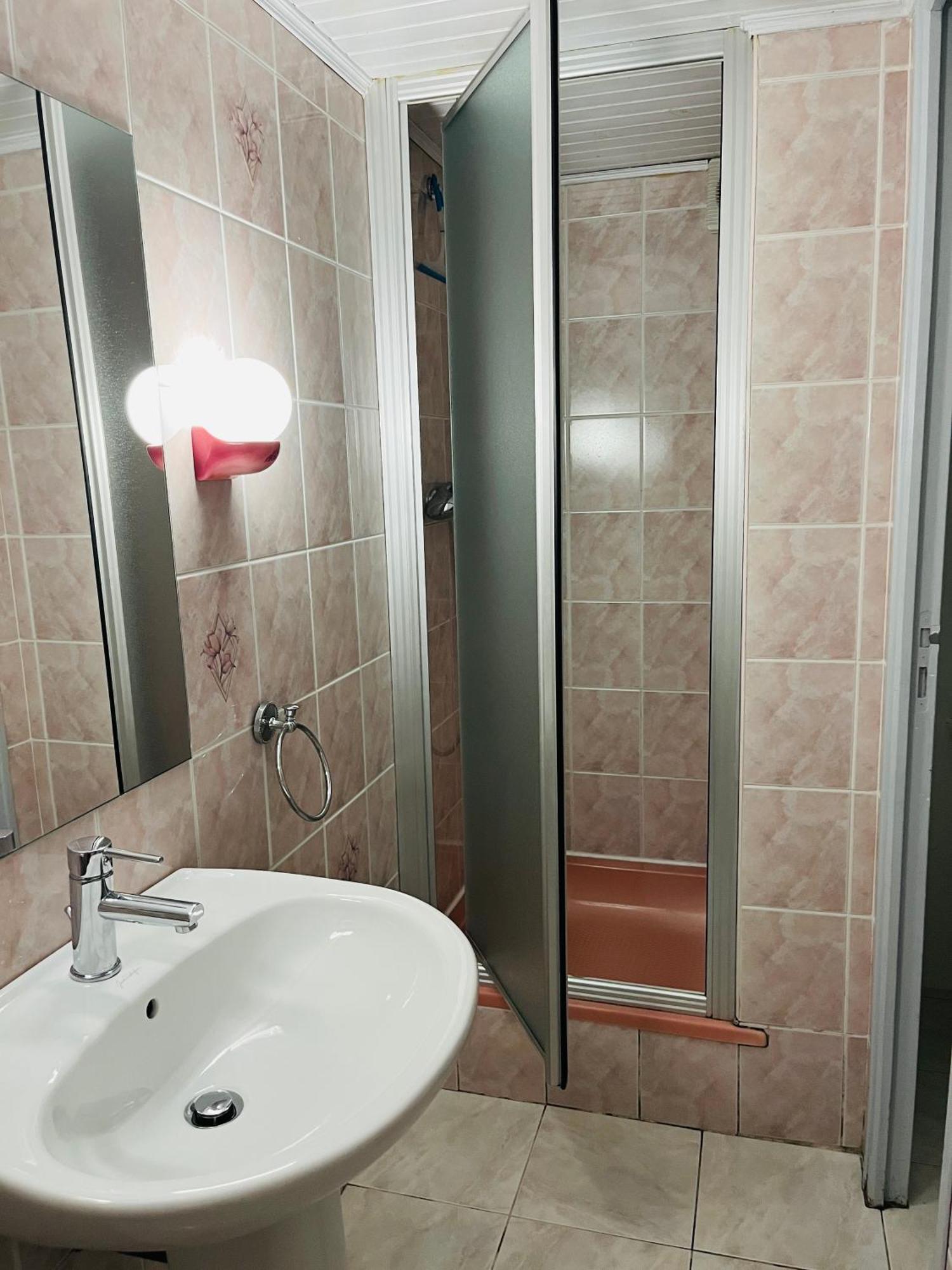 Bed and Breakfast La Ligonne Marillac Екстер'єр фото